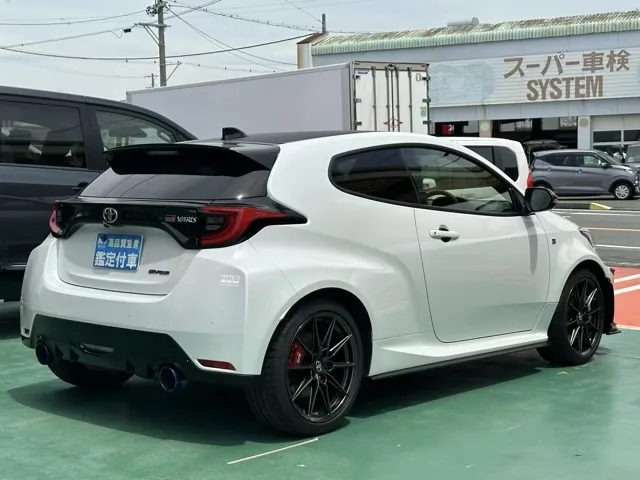 GRヤリス(トヨタ)RZ ハイパフォーマンス ４WD 6MTディーラ-試乗車 11
