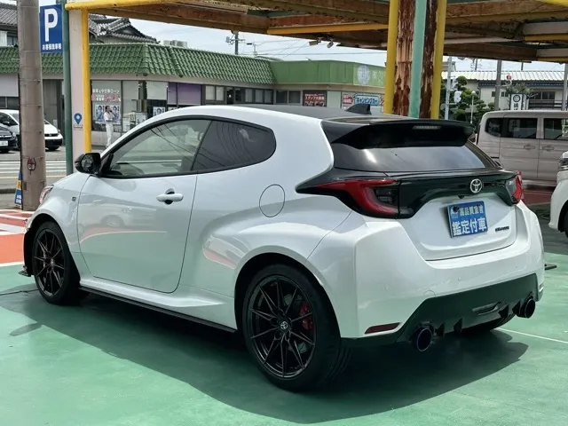 GRヤリス(トヨタ)RZ ハイパフォーマンス ４WD 6MTディーラ-試乗車 2