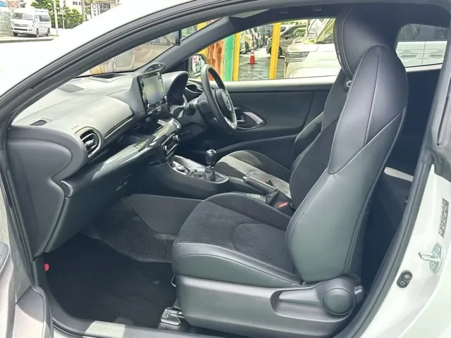 GRヤリス(トヨタ)RZ ハイパフォーマンス ４WD 6MTディーラ-試乗車 4