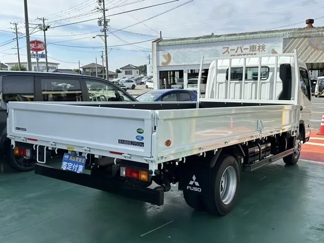 キャンター(三菱)平ボディ ３ｔワイドロング MT 1ナンバー車レンタ登録済未使用車 8