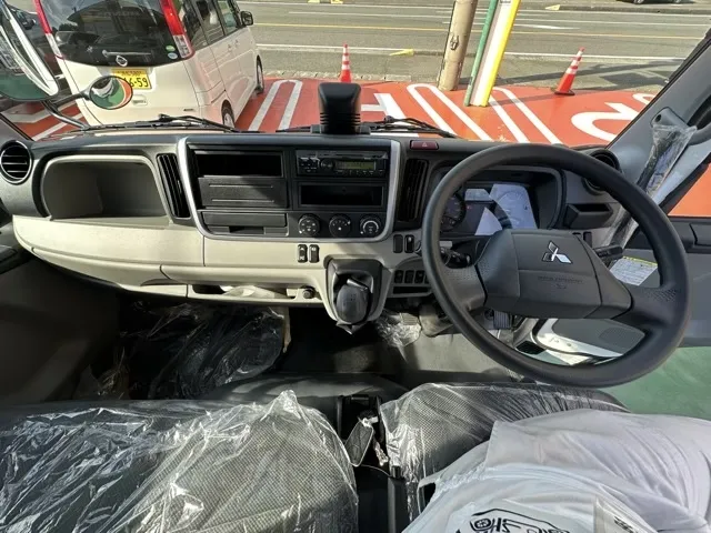 キャンター(三菱)全低床キョウカダンプ ３ｔ　コボレーンレンタ登録済未使用車 14