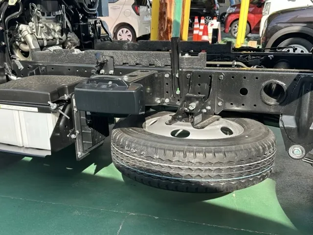 キャンター(三菱)全低床キョウカダンプ ３ｔ　コボレーンレンタ登録済未使用車 4