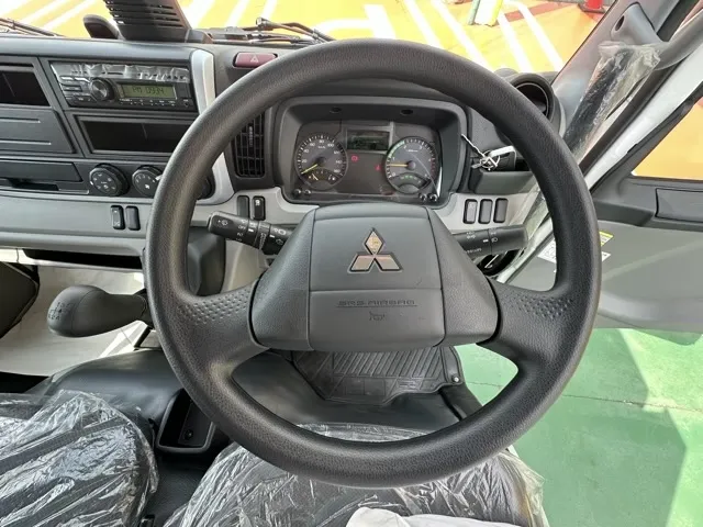 キャンター(三菱)全低床キョウカダンプ ３ｔレンタ登録済未使用車 19