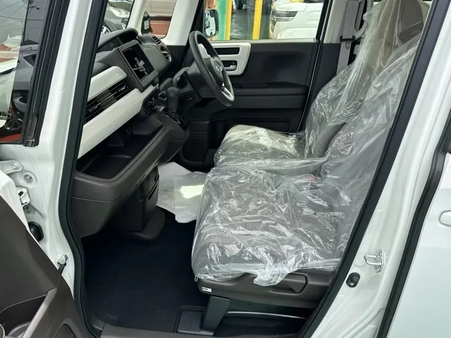 N-BOX(ホンダ)Ｌ届出済未使用車 3
