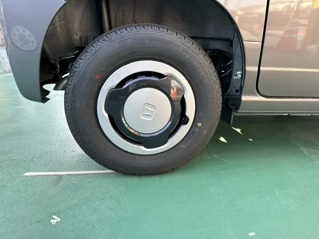 N-VAN(ホンダ)プラススタイルFUNターボ 4WD AT届出済未使用車 13