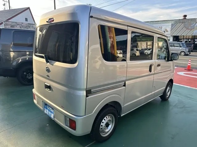 クリッパー(ニッサン)DX 5AGS 4WDディーラ-試乗車 11