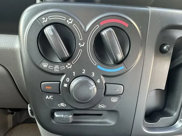 クリッパー(ニッサン)DX 5AGS 4WDディーラ-試乗車 21