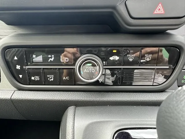 N-ONE(ホンダ)プレミアムツアラー届出済未使用車 18