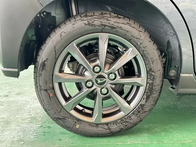 タント(ダイハツ)ファンクロス届出済未使用車 13