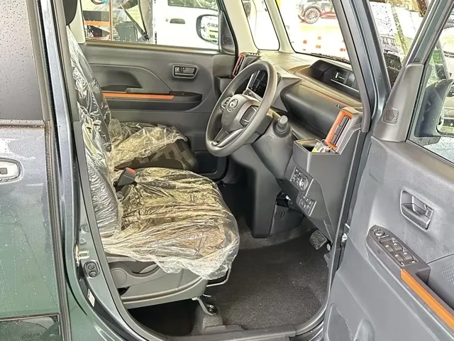 タント(ダイハツ)ファンクロス届出済未使用車 15