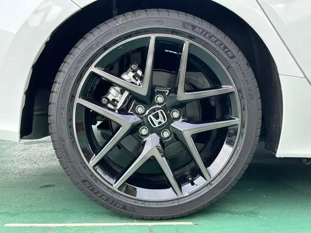 シビック(ホンダ)e：HEV中古車 10