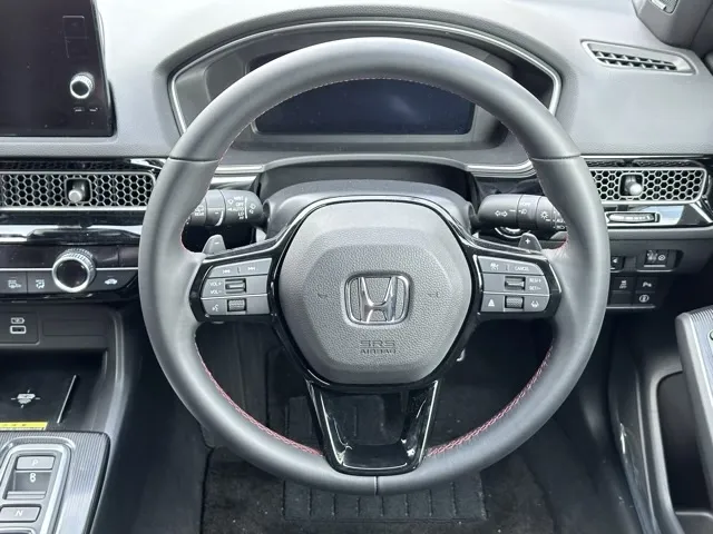 シビック(ホンダ)e：HEV中古車 6