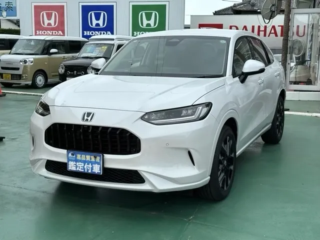 ZR-V(ホンダ)e：HEV Z登録済未使用車 1
