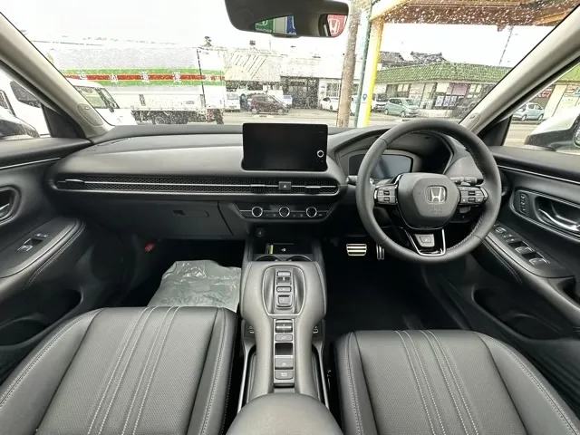 ZR-V(ホンダ)e：HEV Z登録済未使用車 5