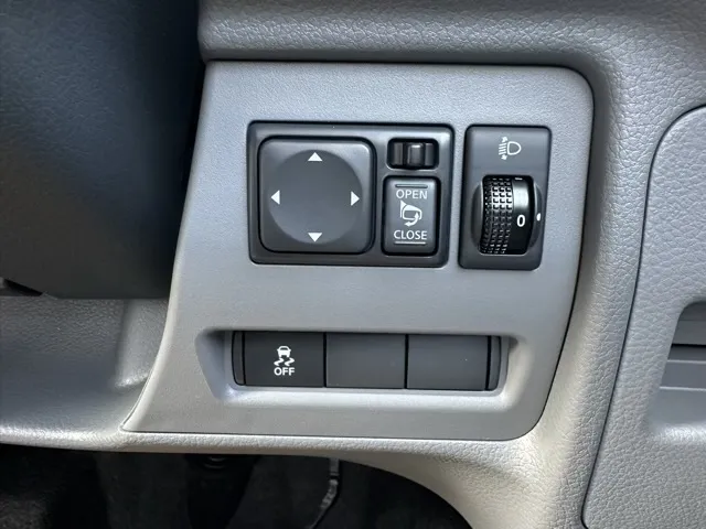 バネット(ニッサン)DX 2人乗登録済未使用車 10