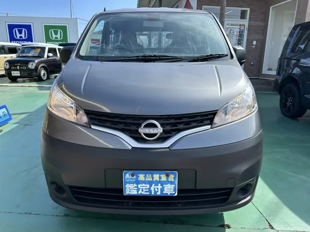 バネット(ニッサン)DX 2人乗登録済未使用車 19