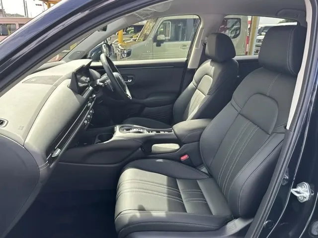 ZR-V(ホンダ)e：HEV Z中古車 3