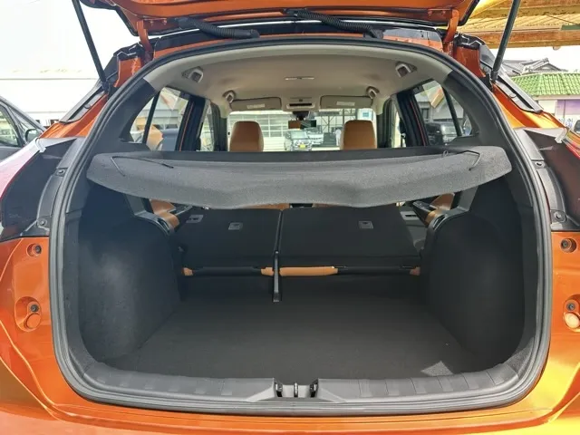 キックス(ニッサン)XツートーンインテリアEDディーラ-試乗車 9