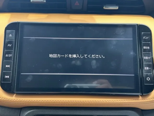 キックス(ニッサン)XツートーンインテリアEDディーラ-試乗車 14