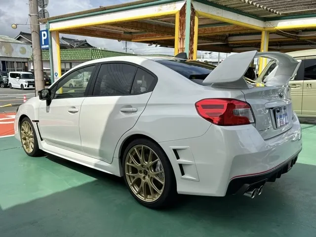 WRX(スバル)STI ファイナルエディション フルパッケージ登録済未使用車 2