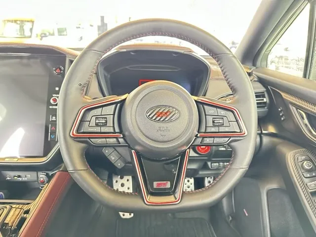 レヴォーグ(スバル)STIスポーツR EX中古車 7