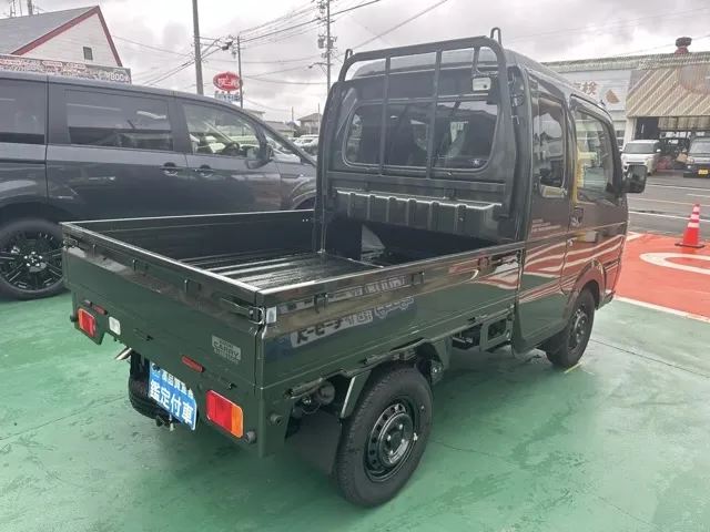 キャリートラック(スズキ)スーパーキャリイXリミテッド 4WD AT届出済未使用車 10