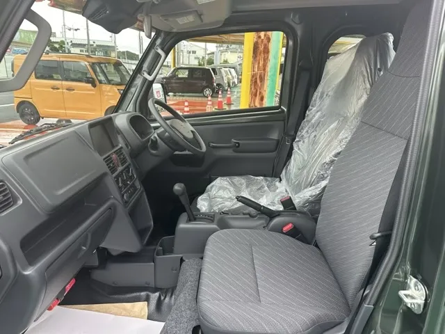 キャリートラック(スズキ)スーパーキャリイXリミテッド 4WD AT届出済未使用車 3