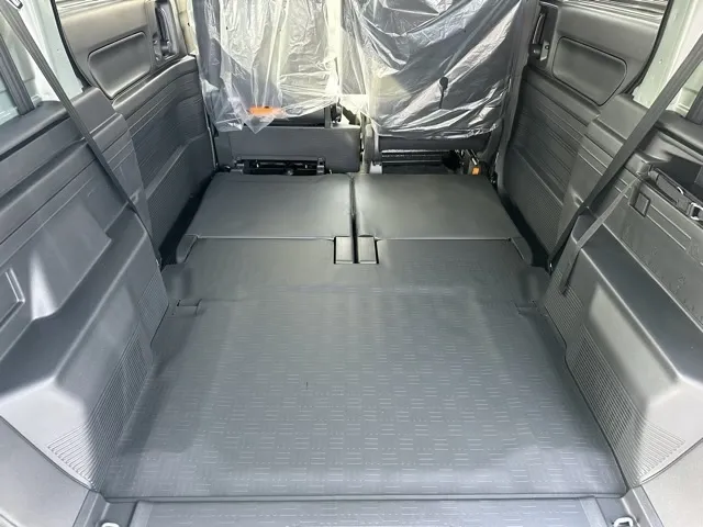 N-VAN(ホンダ)FUNターボ届出済未使用車 9