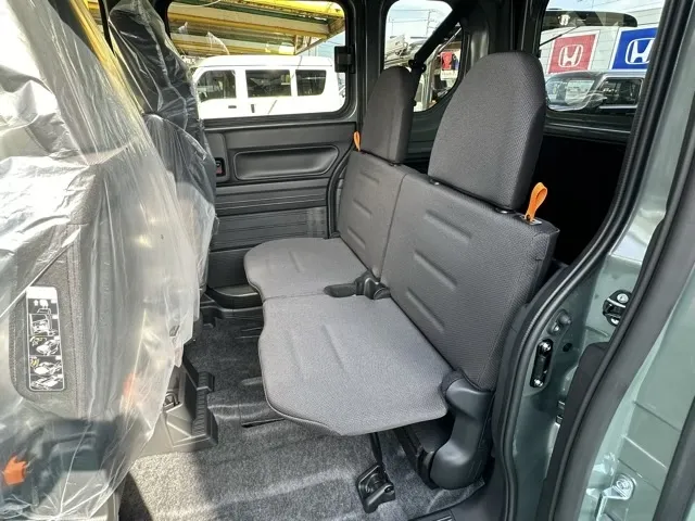 N-VAN(ホンダ)FUNターボ届出済未使用車 4