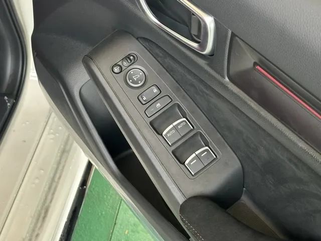 シビック(ホンダ)タイプRディーラ-試乗車 9