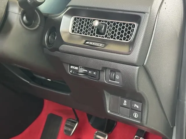 シビック(ホンダ)タイプRディーラ-試乗車 10