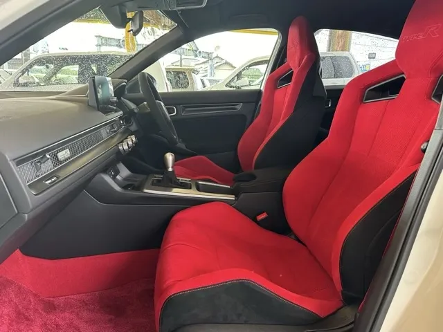シビック(ホンダ)タイプRディーラ-試乗車 3