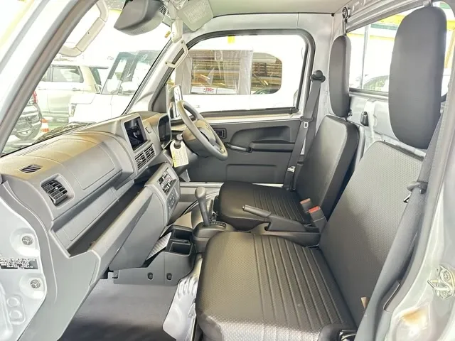 ハイゼット(ダイハツ)スタンダード AT 4WD届出済未使用車 3