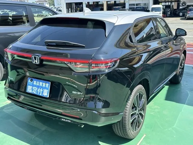 ヴェゼル(ホンダ)ｅ：ＨＥＶ　Ｚ PLaYパッケージ登録済未使用車 11