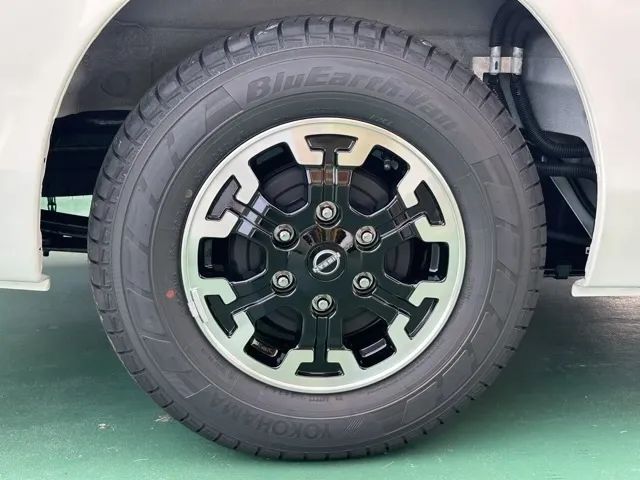 キャラバン(ニッサン)2.0 ロングGRANDプレミアム GX プロスタイル登録済未使用車 13