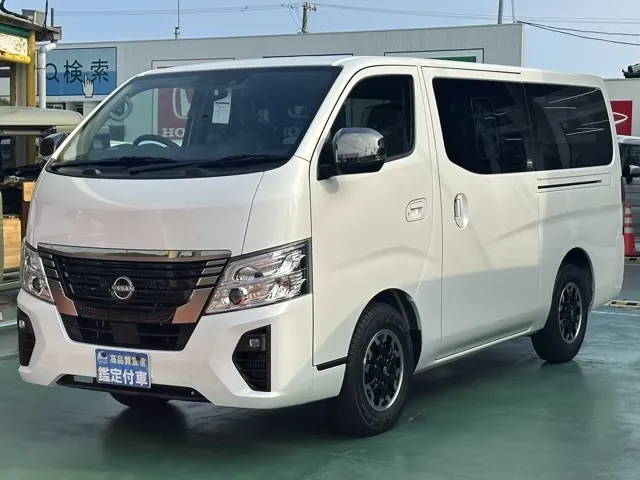 キャラバン(ニッサン)2.0 ロングGRANDプレミアム GX プロスタイル登録済未使用車 1