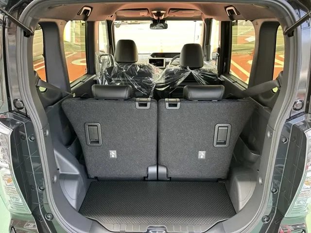 タント(ダイハツ)RS プレミアムプラン届出済未使用車 10