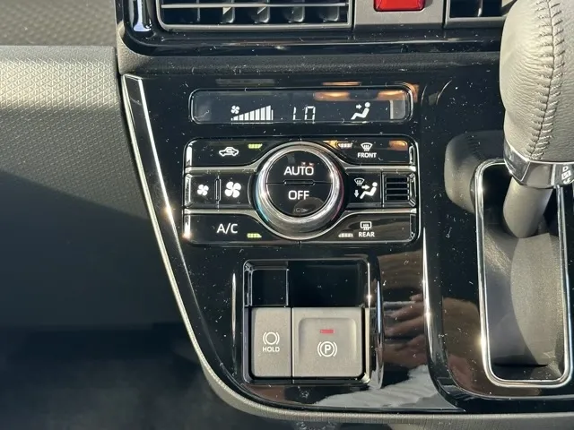 タント(ダイハツ)RS プレミアムプラン届出済未使用車 17