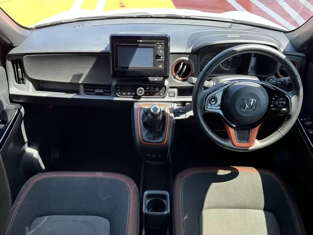 N-ONE(ホンダ)ＲＳ ６ＭＴディーラ-試乗車 4
