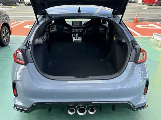 シビック(ホンダ)タイプRディーラ-試乗車 9