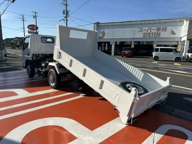 キャンター(三菱)３ｔ ローダースライドダンプレンタ登録済未使用車 2