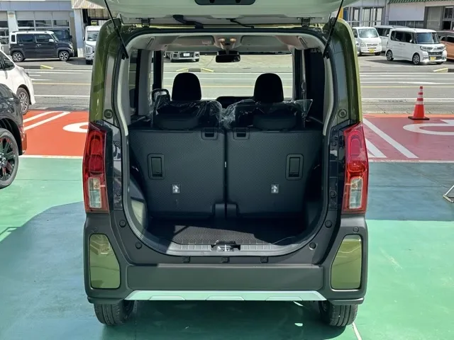 タント(ダイハツ)ファンクロスターボ  パノラマUGP届出済未使用車 12