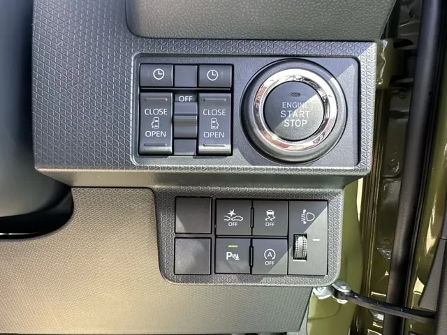 タント(ダイハツ)ファンクロスターボ  パノラマUGP届出済未使用車 18