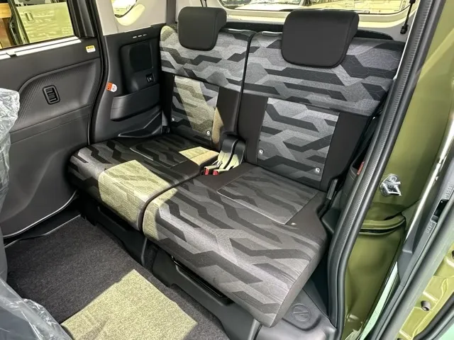 タント(ダイハツ)ファンクロスターボ  パノラマUGP届出済未使用車 5