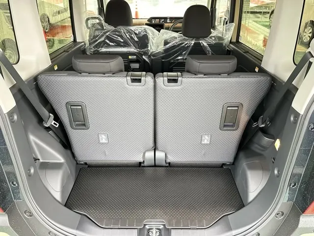 タント(ダイハツ)ファンクロスターボ  パノラマUGP届出済未使用車 11