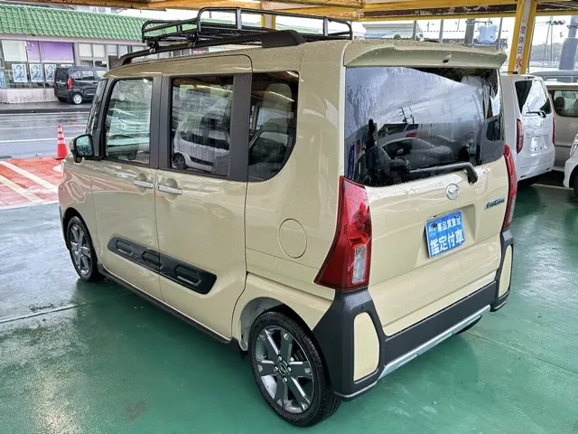 タント(ダイハツ)ファンクロスターボ  パノラマUGP届出済未使用車 3