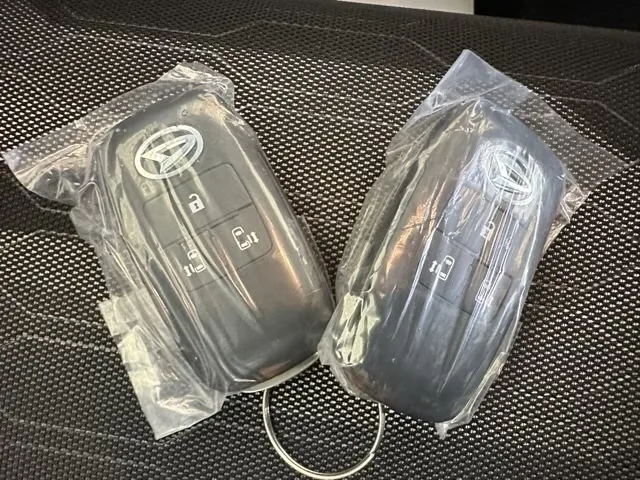 タント(ダイハツ)ファンクロスターボ  パノラマUGP届出済未使用車 25