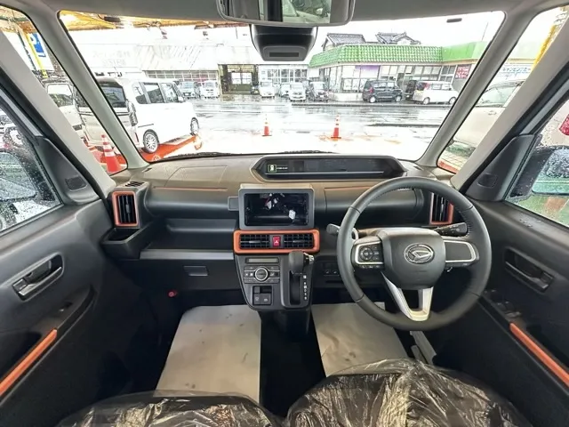 タント(ダイハツ)ファンクロスターボ  パノラマUGP届出済未使用車 5