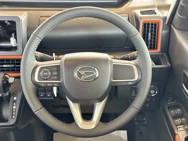 タント(ダイハツ)ファンクロスターボ  パノラマUGP届出済未使用車 6