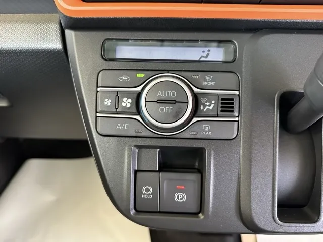 タント(ダイハツ)ファンクロス パノラマUGP届出済未使用車 18